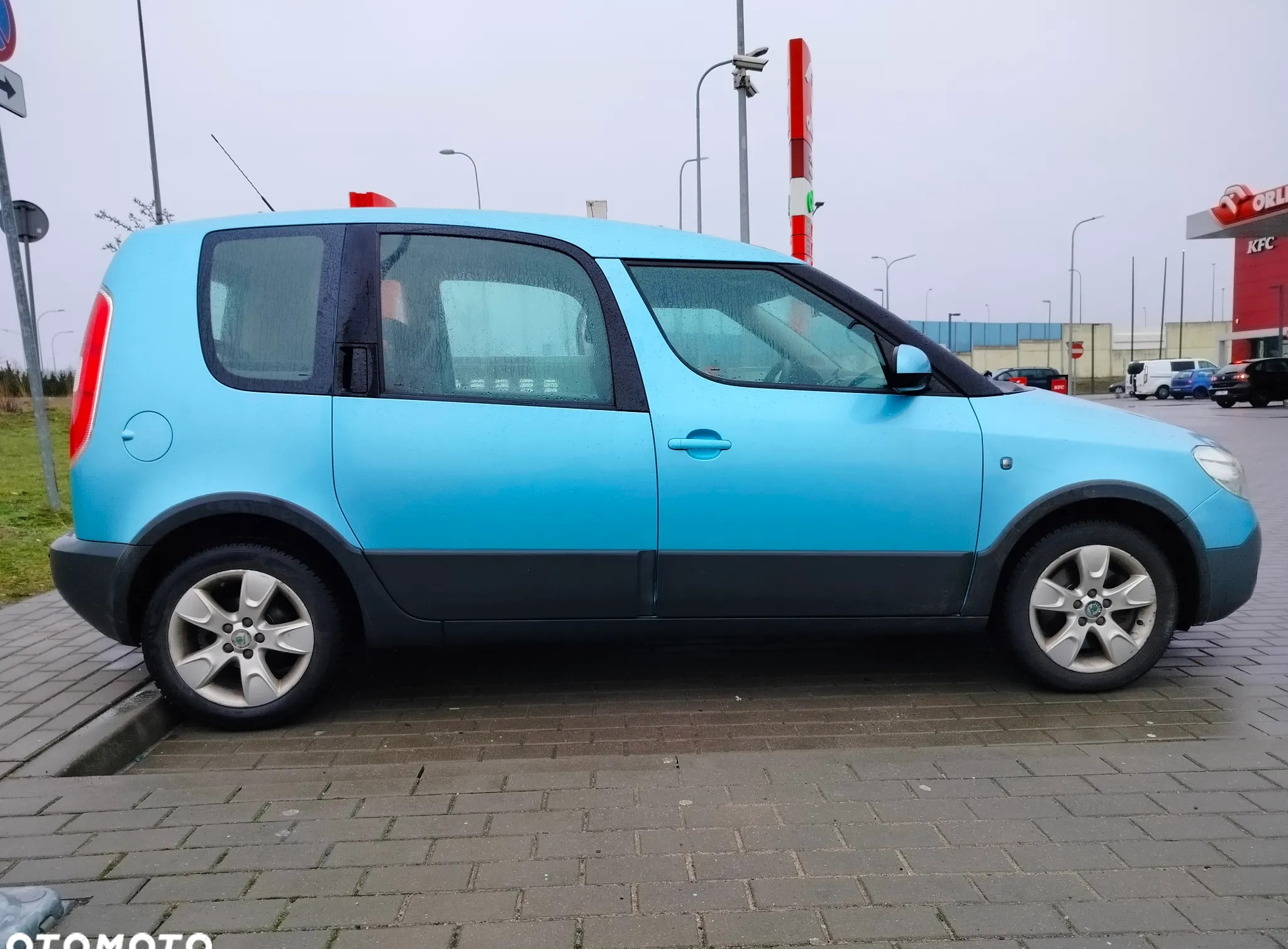 Skoda Roomster cena 17000 przebieg: 177600, rok produkcji 2011 z Gdańsk małe 172